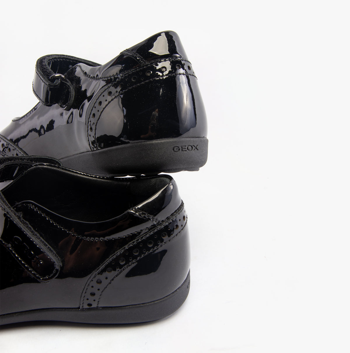 GEOX J IBERIDE Girls Shoes Black
