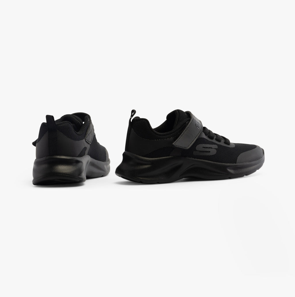 Skechers 303552L/BBK DYNAMATIC Kids Trainers Black