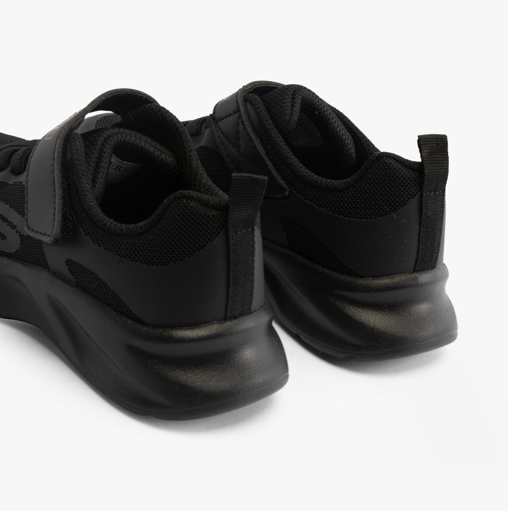 Skechers 303552L/BBK DYNAMATIC Kids Trainers Black